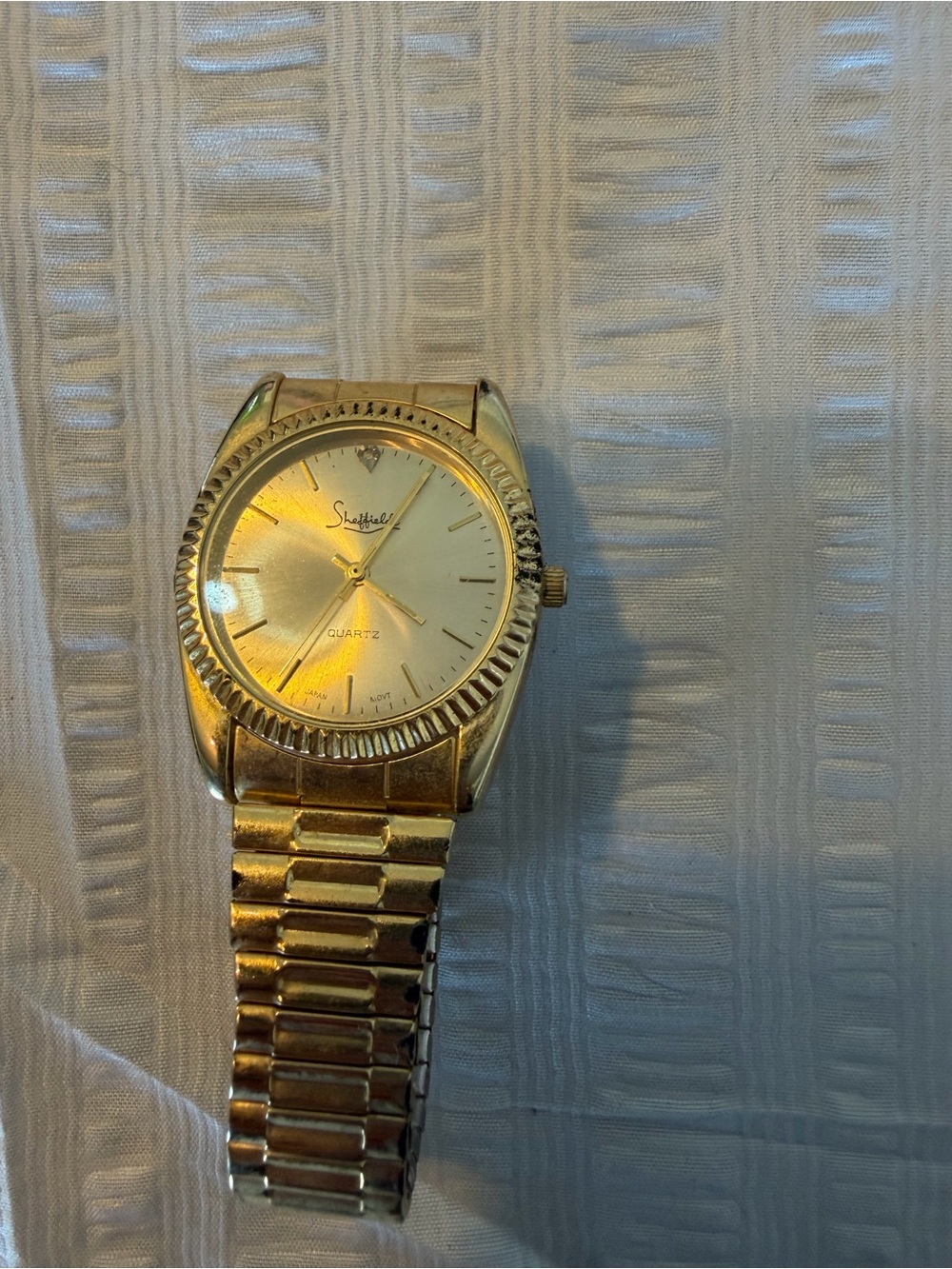 Gold-Tone women’s Quartz Watch classic everyday wear